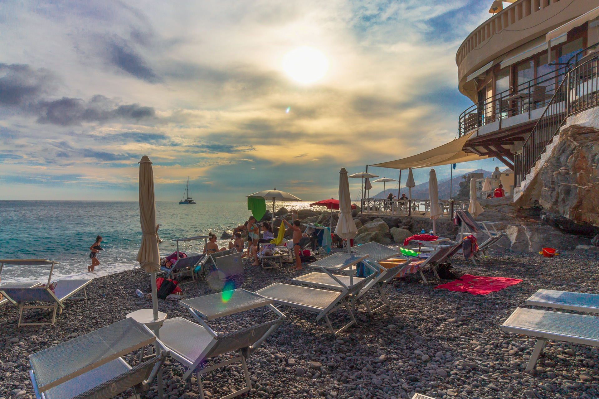 la rotonda camogli spiaggia